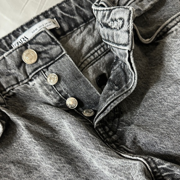 Zara Charcoal Denim Pants - Picture 3 of 4
